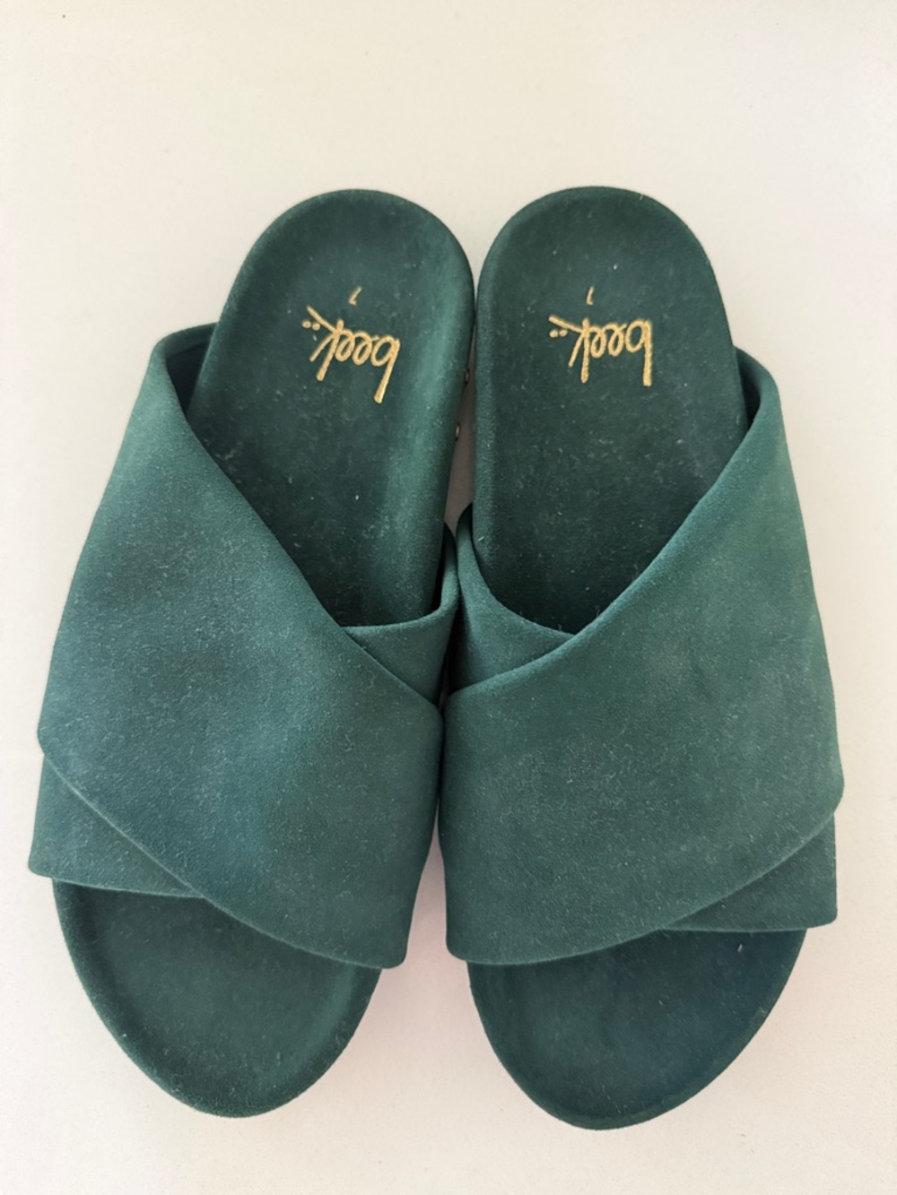 beek Women's Green Suede Crisscross Slide Mules size 7 - Picture 2 of 5